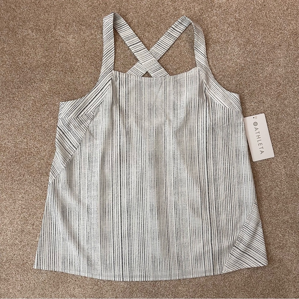 NWT Athleta Arrival Tank Amara Stripe Size Medium